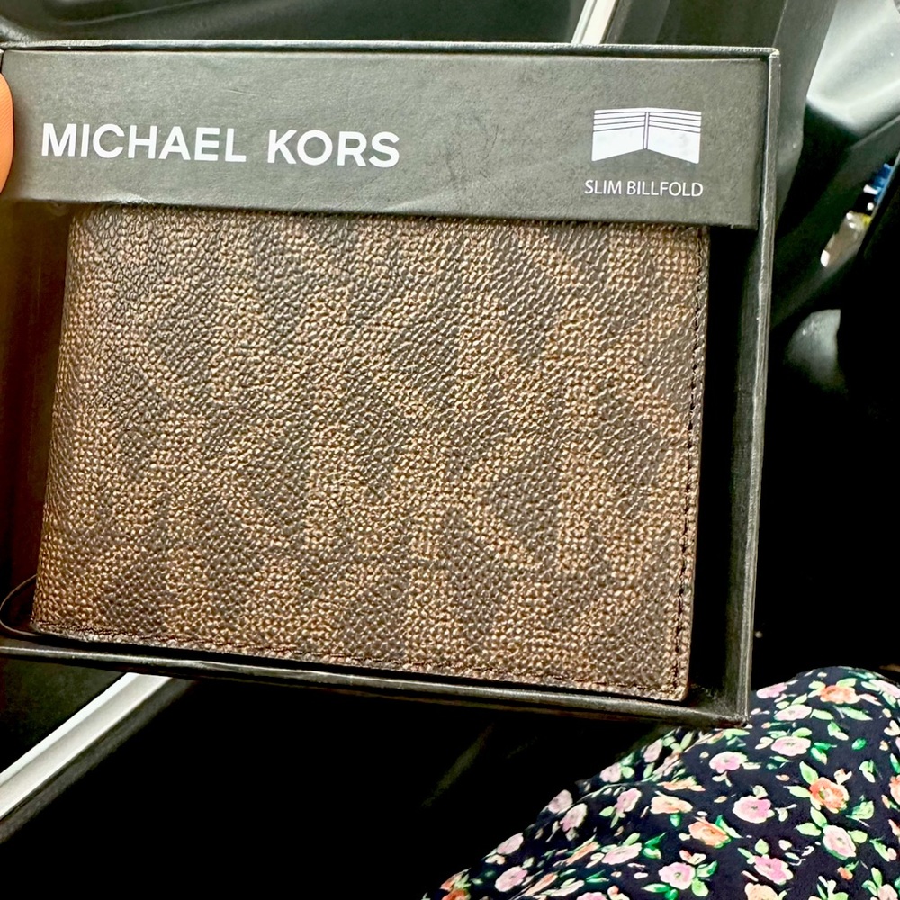 MK Wallet💲